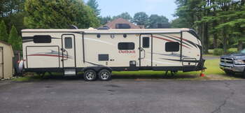 Thumbnail of RV