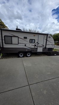 Thumbnail of RV
