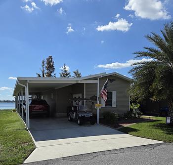 Thumbnail of mobile home