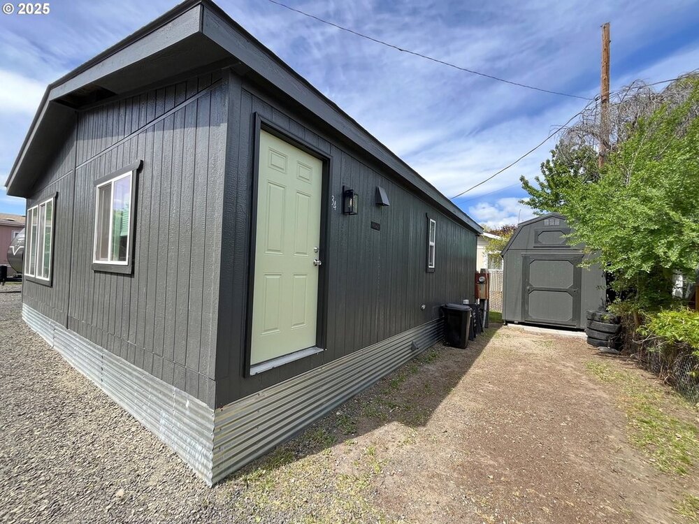 Photo of Mobile Home