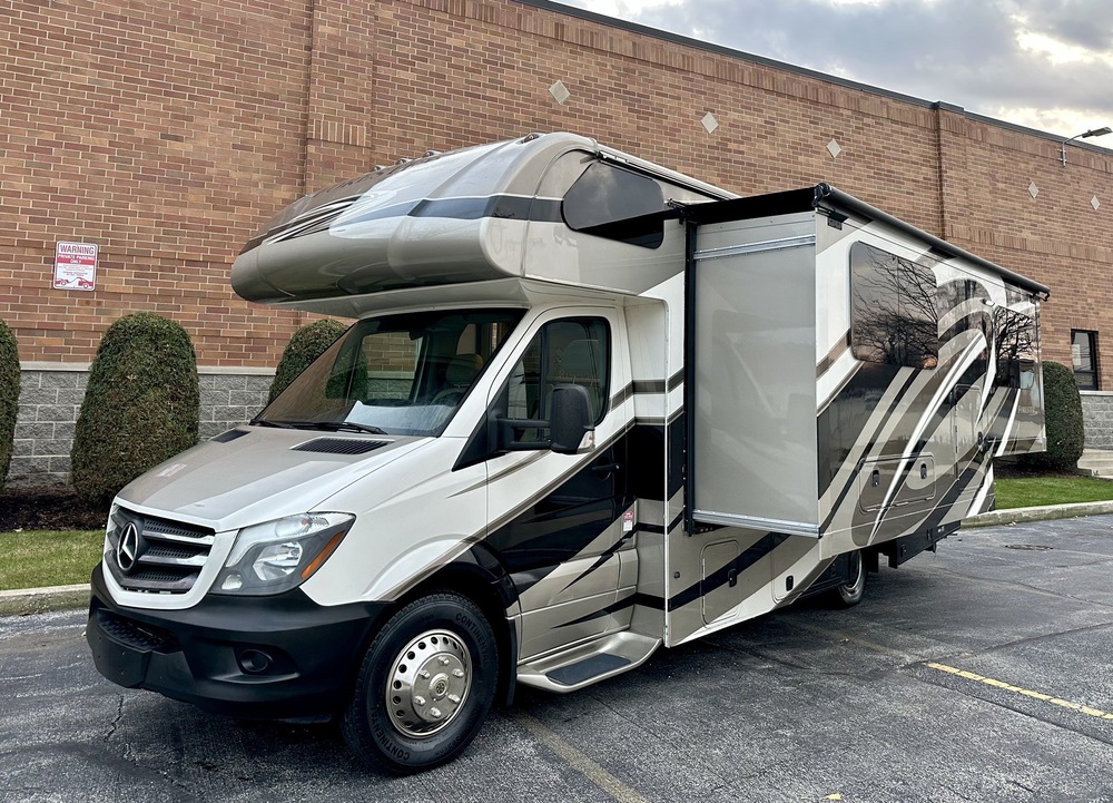 Photo of Rv