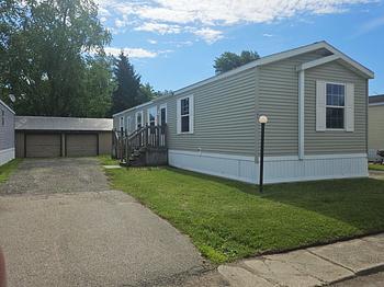 Thumbnail of mobile home