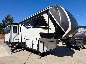 Thumbnail of RV