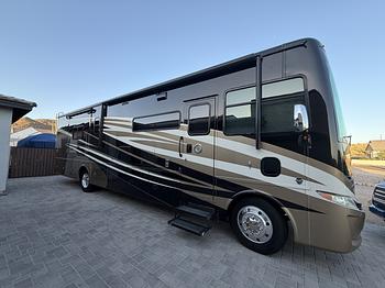 Thumbnail of RV