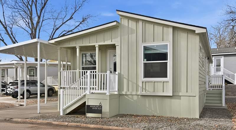 Photo of Mobile Home