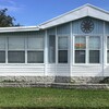 Mobile Home for Sale: 1 Bed 1 Bath 1990 Chariot