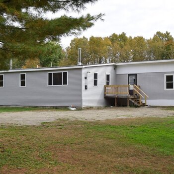 Thumbnail of mobile home