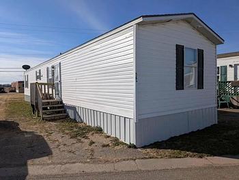Thumbnail of mobile home