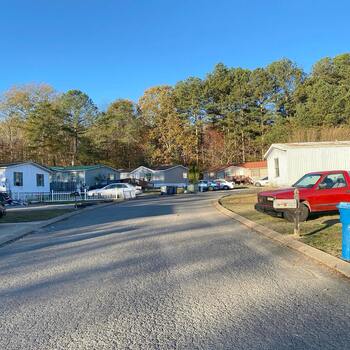 Thumbnail of mobile home