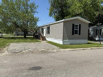Thumbnail of mobile home