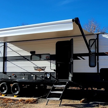 Thumbnail of RV