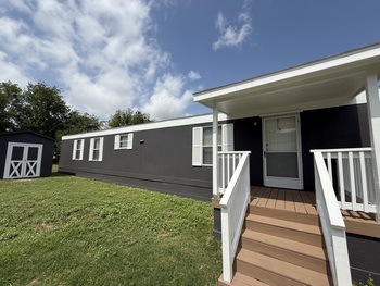 Thumbnail of mobile home