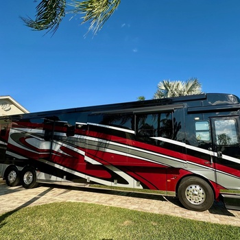 Thumbnail of RV
