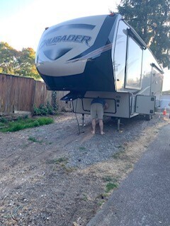Thumbnail of RV