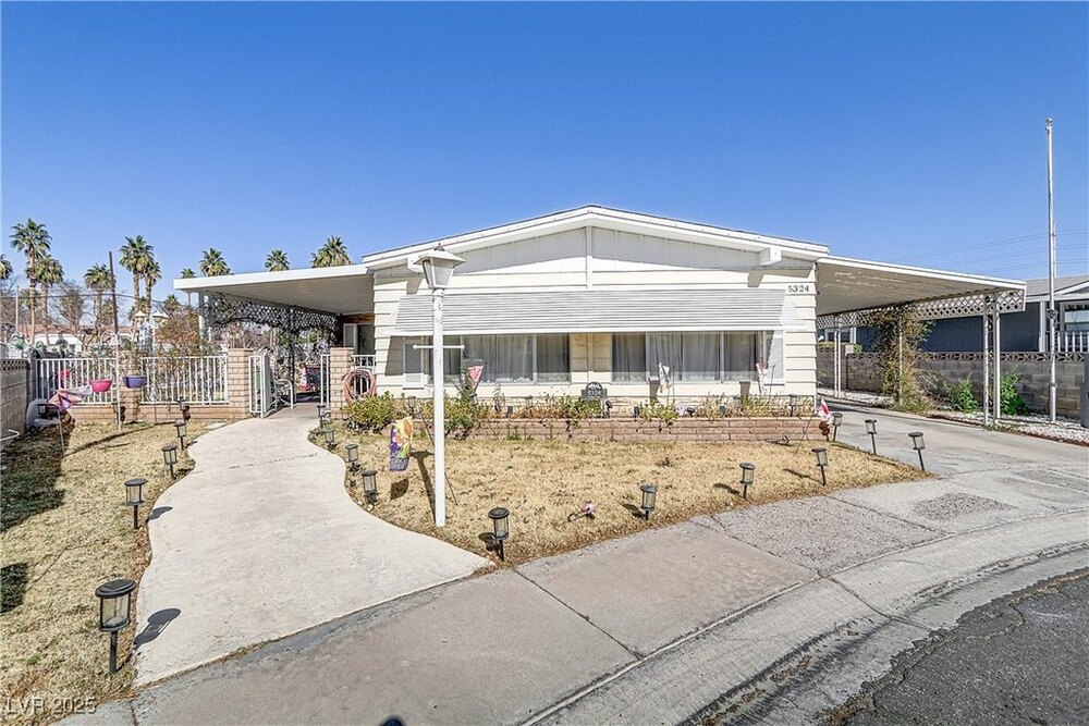Photo of Mobile Home