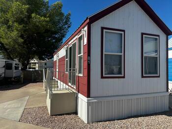 Thumbnail of mobile home