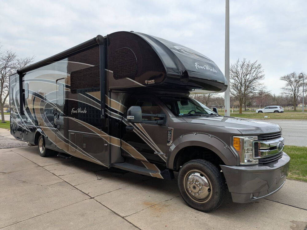 Photo of Rv
