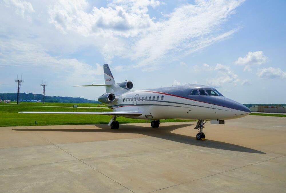 618CX Exterior 3.jpg