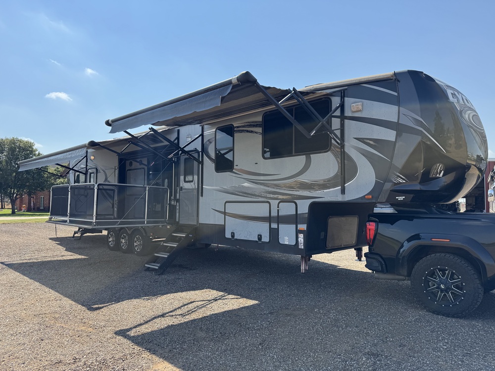 Photo of Rv