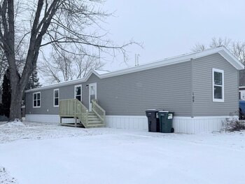 Photo of Mobile Home, Mobile/Manufactured - Eau Claire, WI