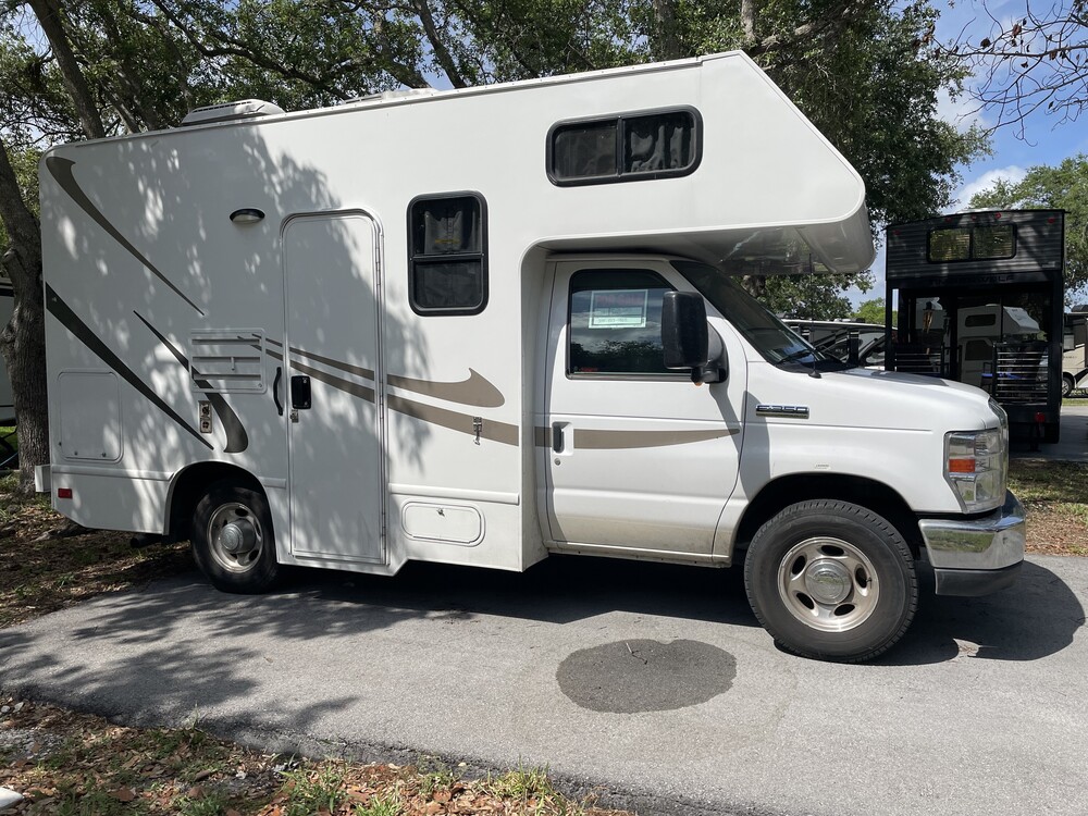 Photo of Rv