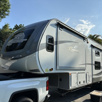 Thumbnail of RV