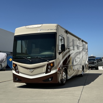 Thumbnail of RV