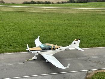 Thumbnail of aircraft