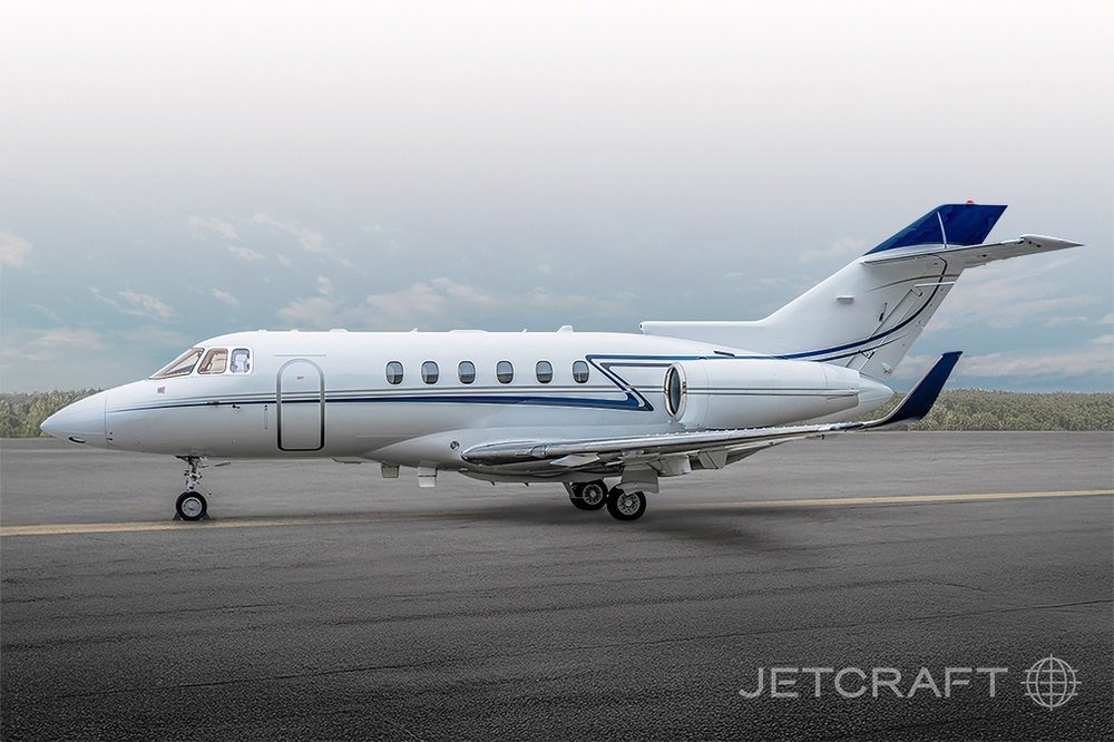 Hawker 900XP Exterior Side - wm.jpg
