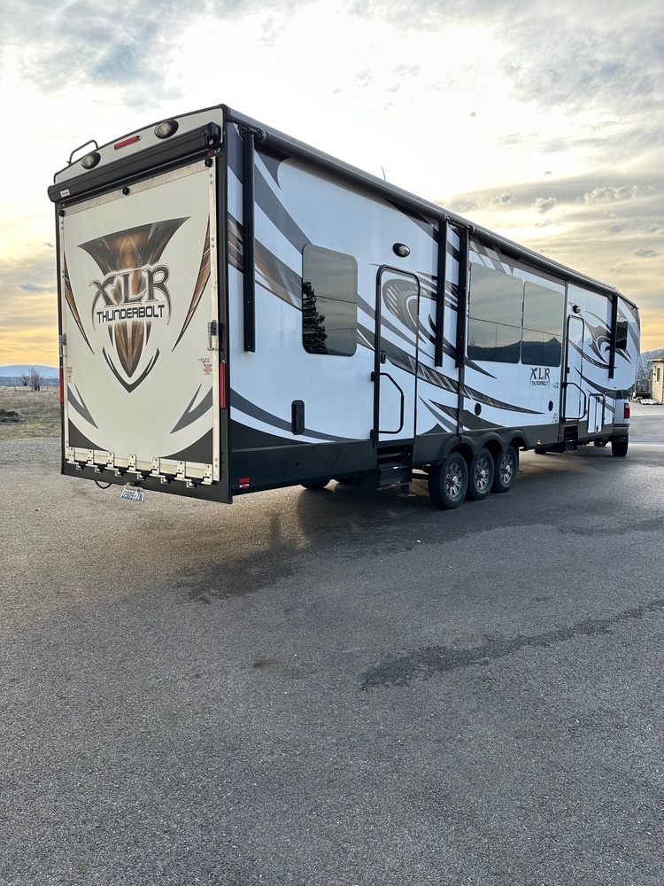 Photo of Rv