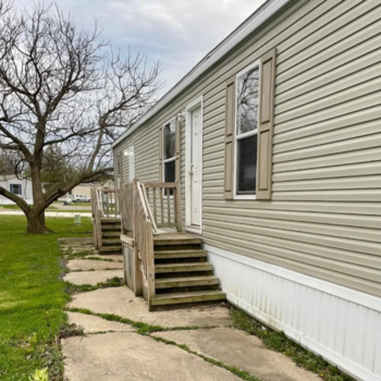 Thumbnail of mobile home