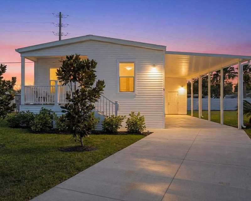 Photo of Mobile Home