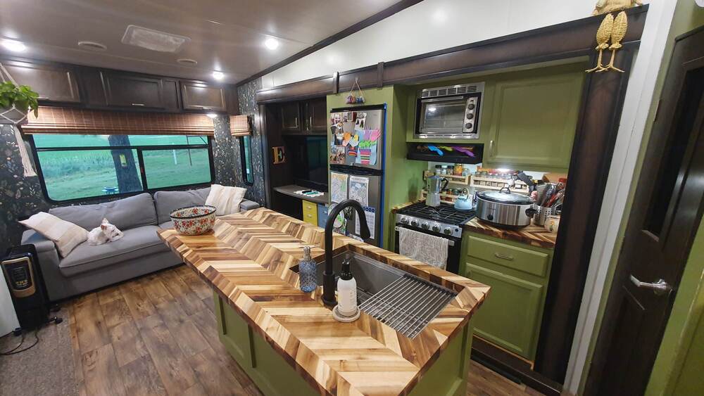 Photo of Rv