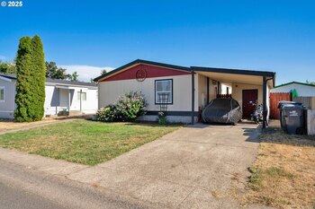 Thumbnail of mobile home