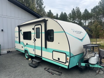 Thumbnail of RV