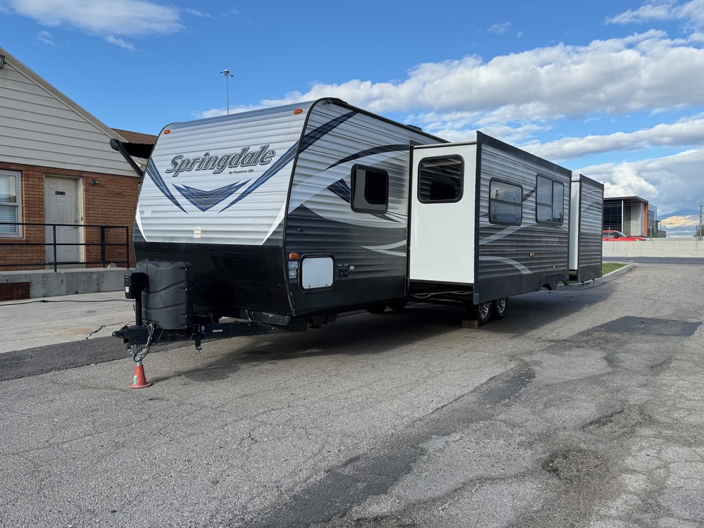 Photo of Rv
