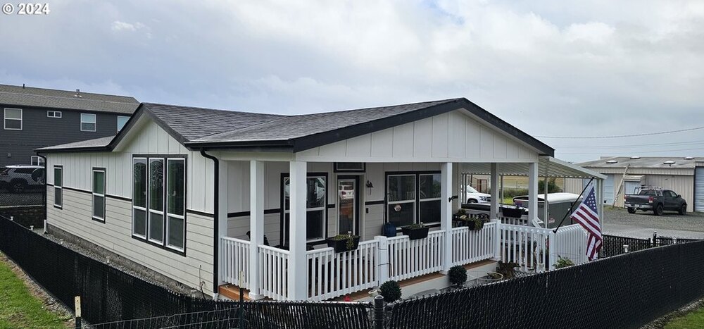 Photo of Mobile Home