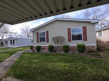 Thumbnail of mobile home