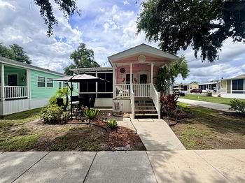 Thumbnail of mobile home