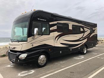 Thumbnail of RV