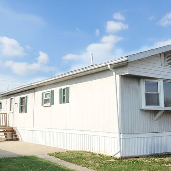 Thumbnail of mobile home