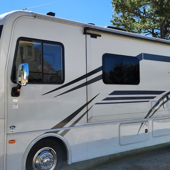 Thumbnail of RV