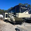 RV for Sale: 2011 CARDINAL 3625 RT