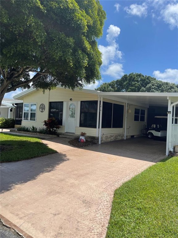 Photo of Mobile Home