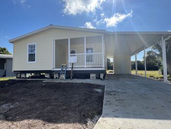 Thumbnail of mobile home