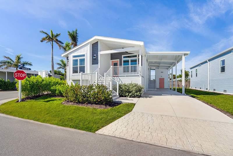 Photo of Mobile Home