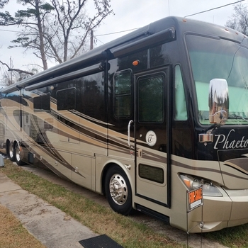 Thumbnail of RV