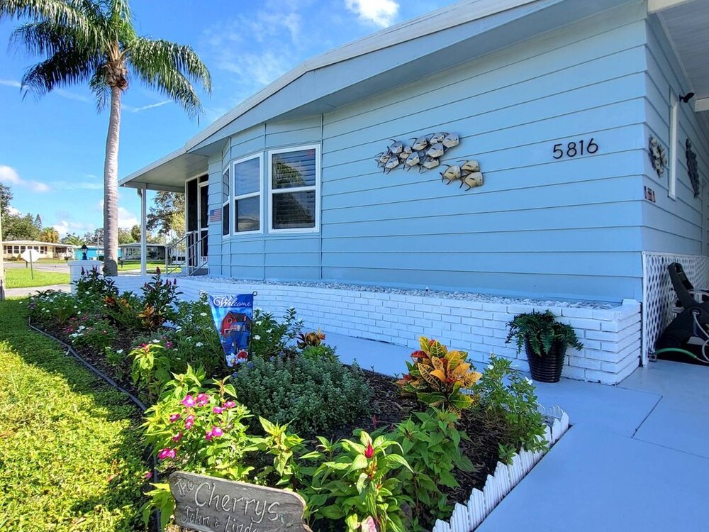 Photo of Mobile Home