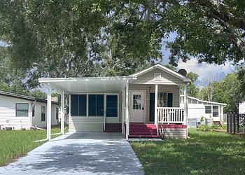 Thumbnail of mobile home