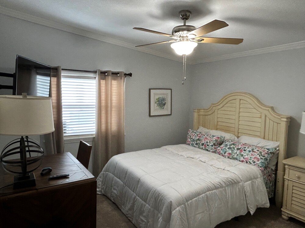 Strawberry Ridge Village
